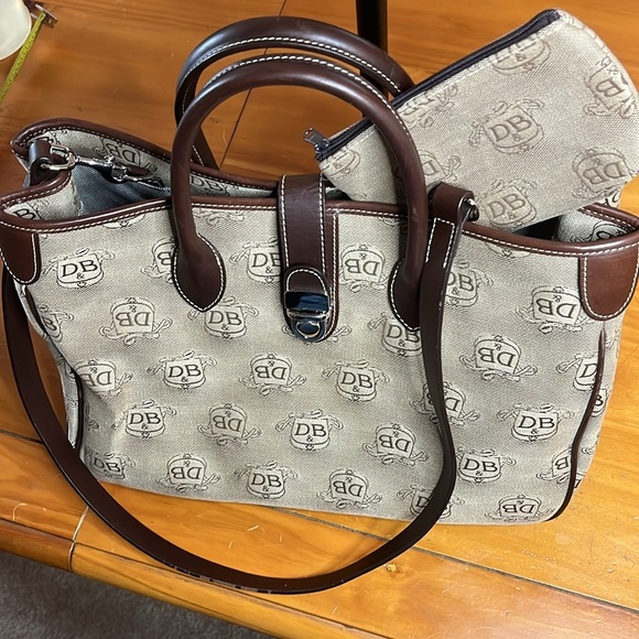 Dooney & Bourke Brown Double Handle Tote PLUS Shoulder Strap & Coin Purse - Picture 6 of 8